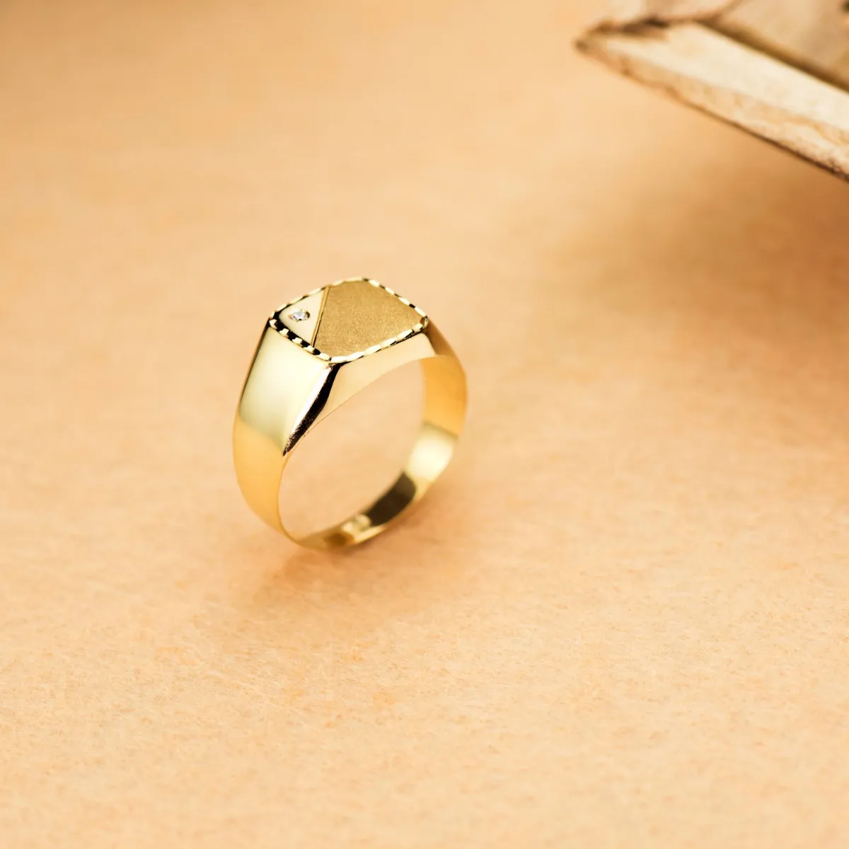 Anillo Oro Sello