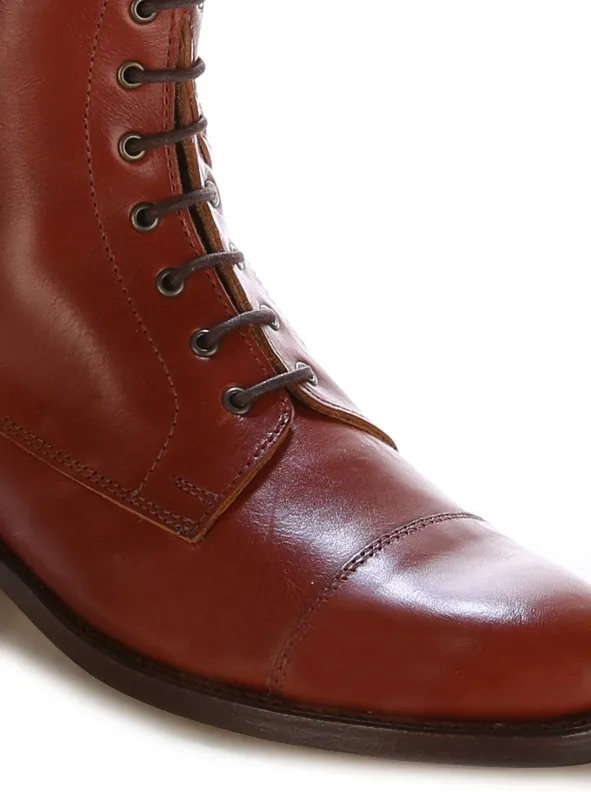 Bota hipica piel marron con cordones a medida
