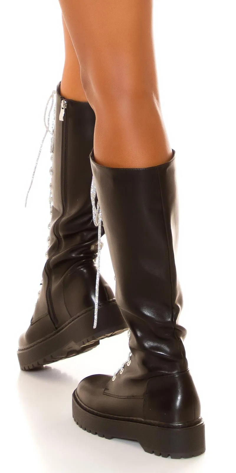 Botas Biker y cordones brillantes negro