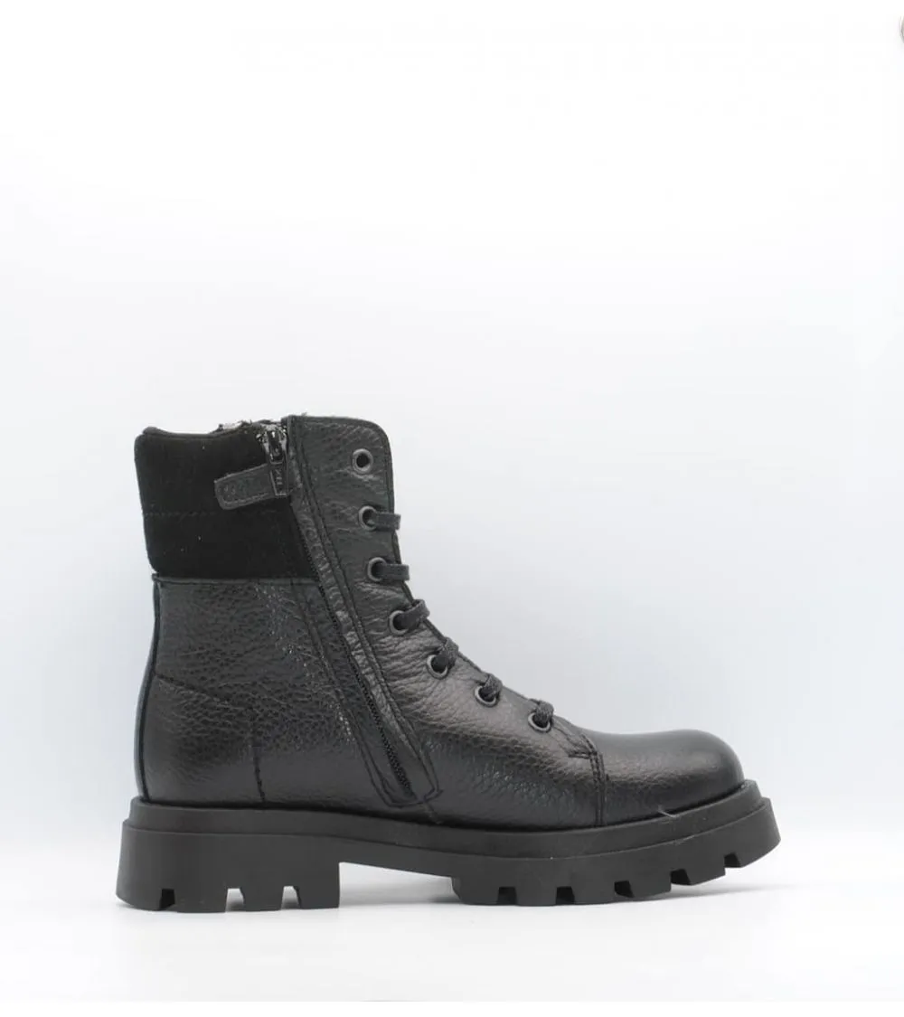 BOTAS NIÑA YOWAS PIEL NEGRA CREMALLERAS LATERALES