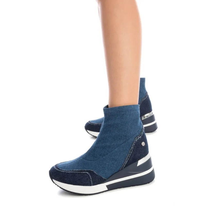 Botín de mujer XTI 142646 Navy