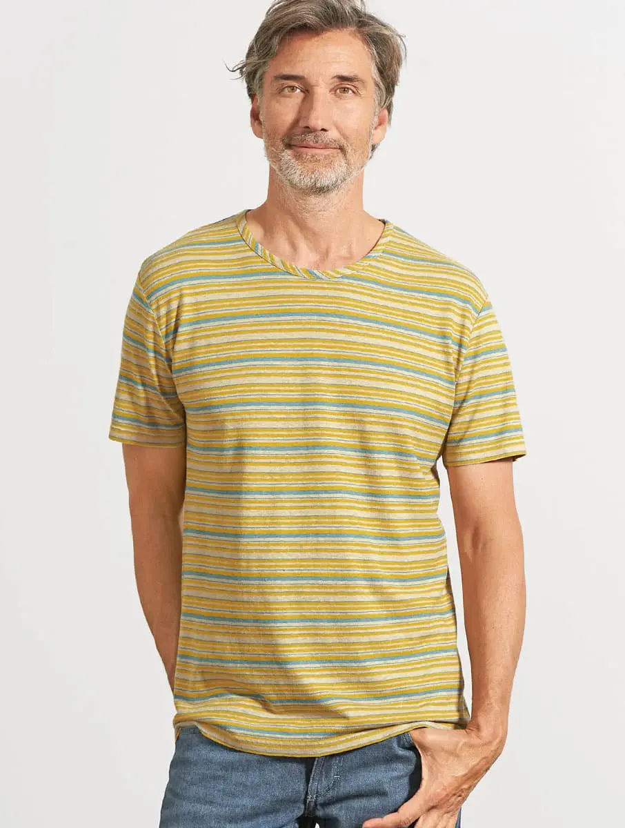 Camiseta de rayas de colores para hombre