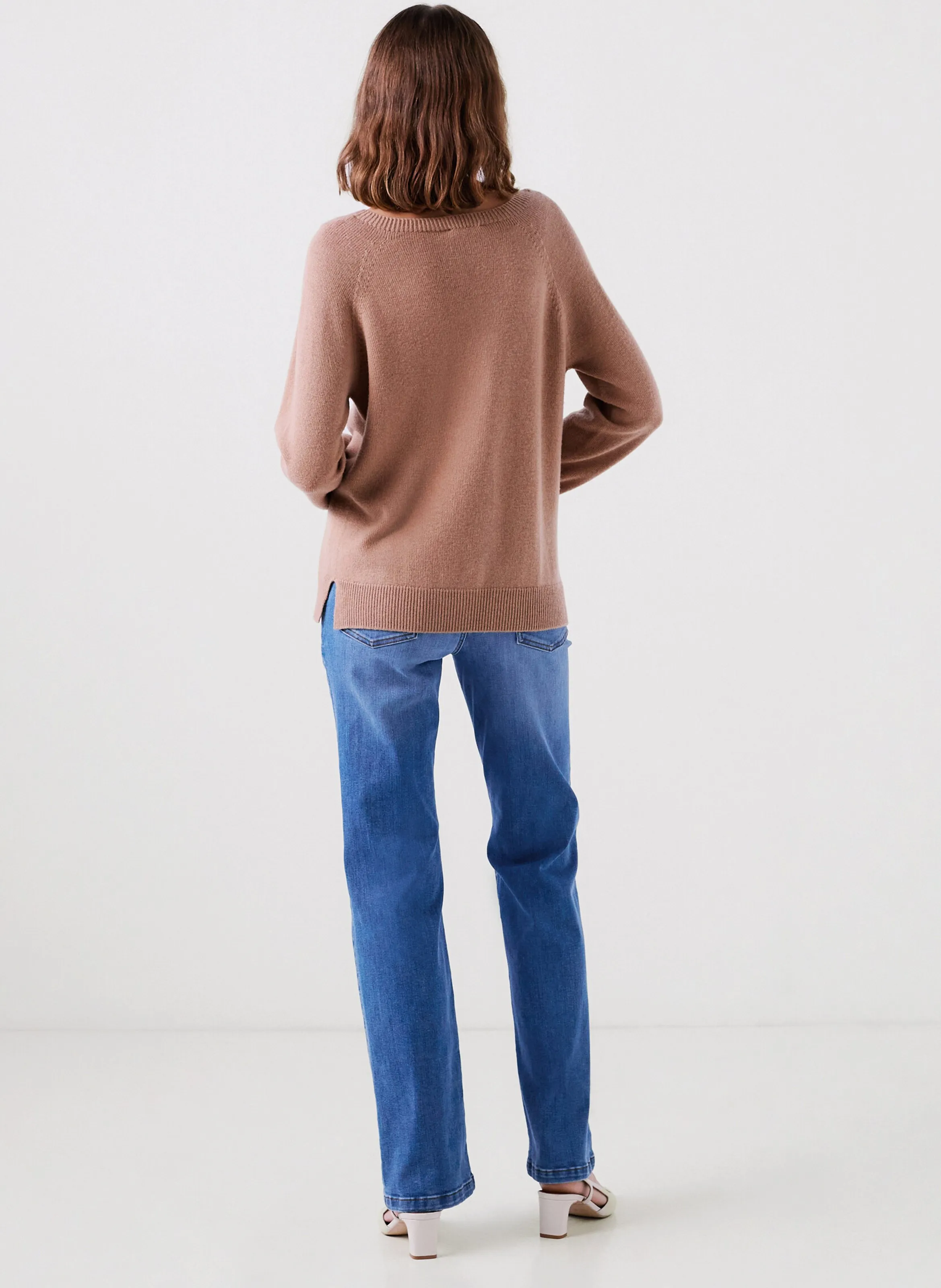 CAROLL MDIMITRI  JERSEY RECTO DE LANA CON CUELLO REDONDO EN MARRON