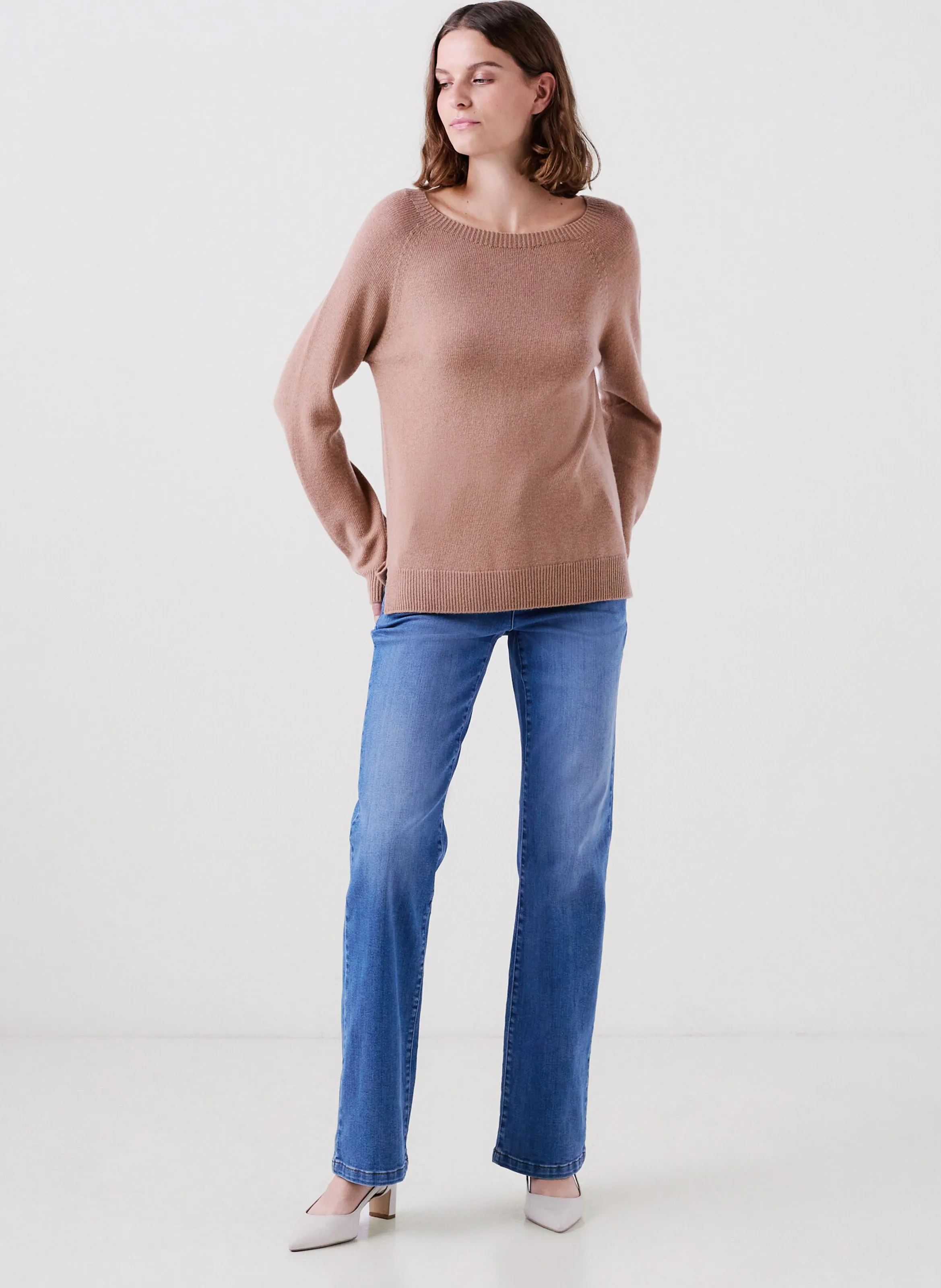 CAROLL MDIMITRI  JERSEY RECTO DE LANA CON CUELLO REDONDO EN MARRON