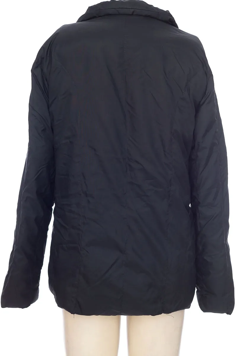 CHAQUETA / ABRIGO COLOR NEGRO  TALLINO