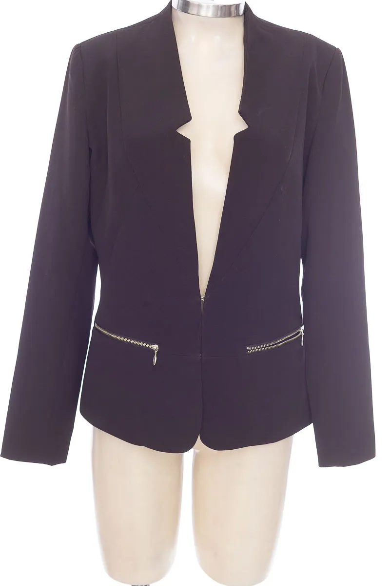 CHAQUETA / ABRIGO COLOR NEGRO  XUSS