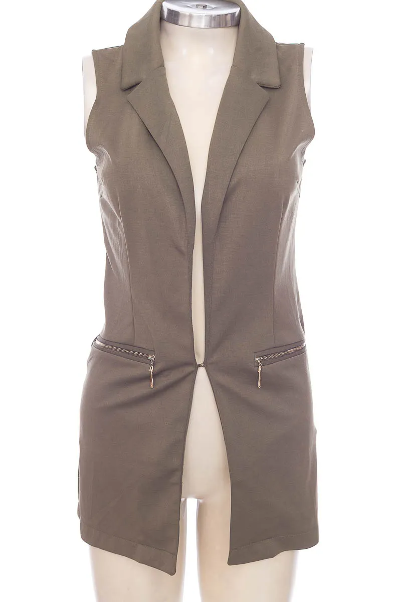 CHAQUETA / ABRIGO COLOR VERDE  BELIEVE