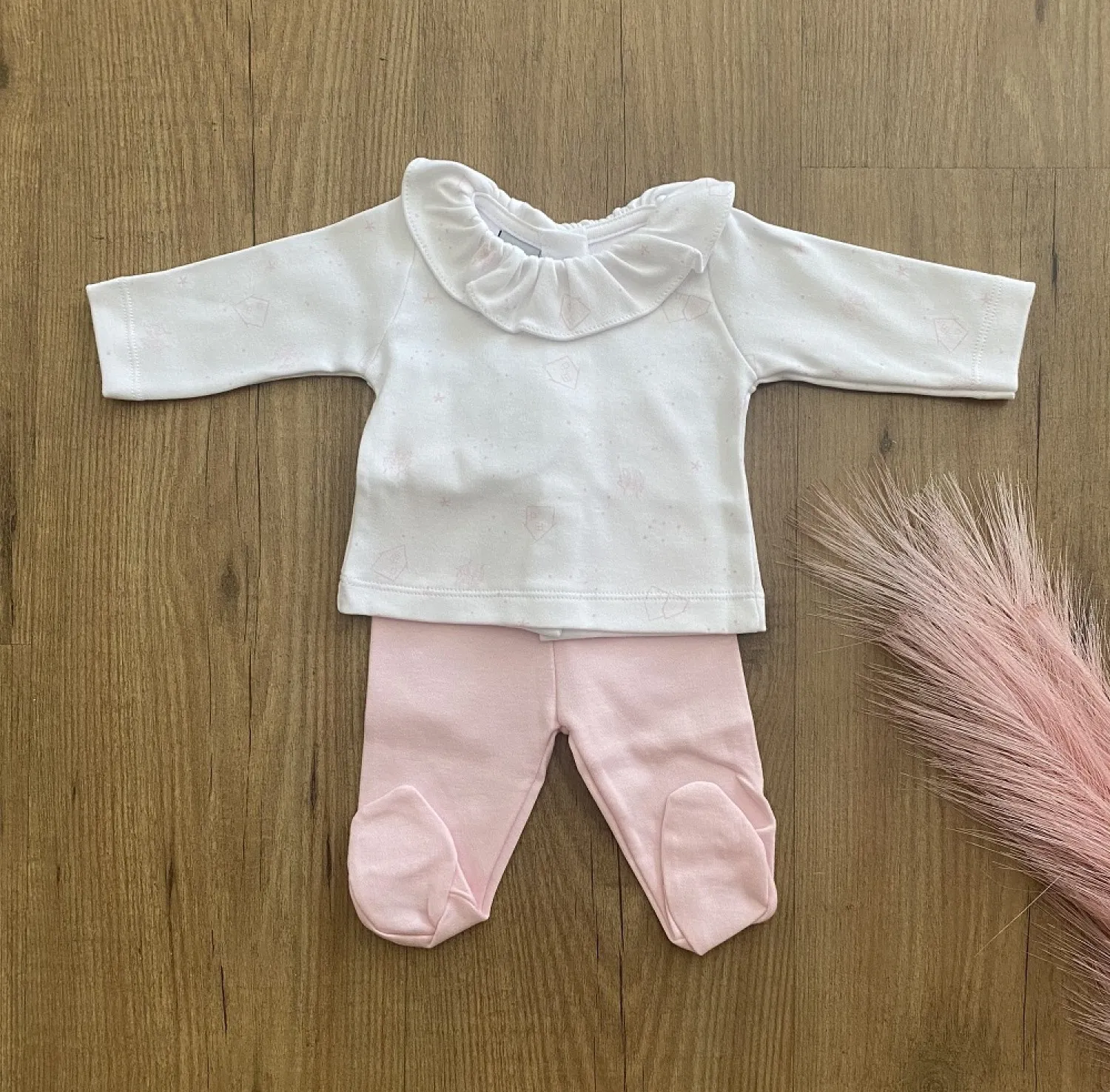Conjunto suéter y polaina colección Foresta