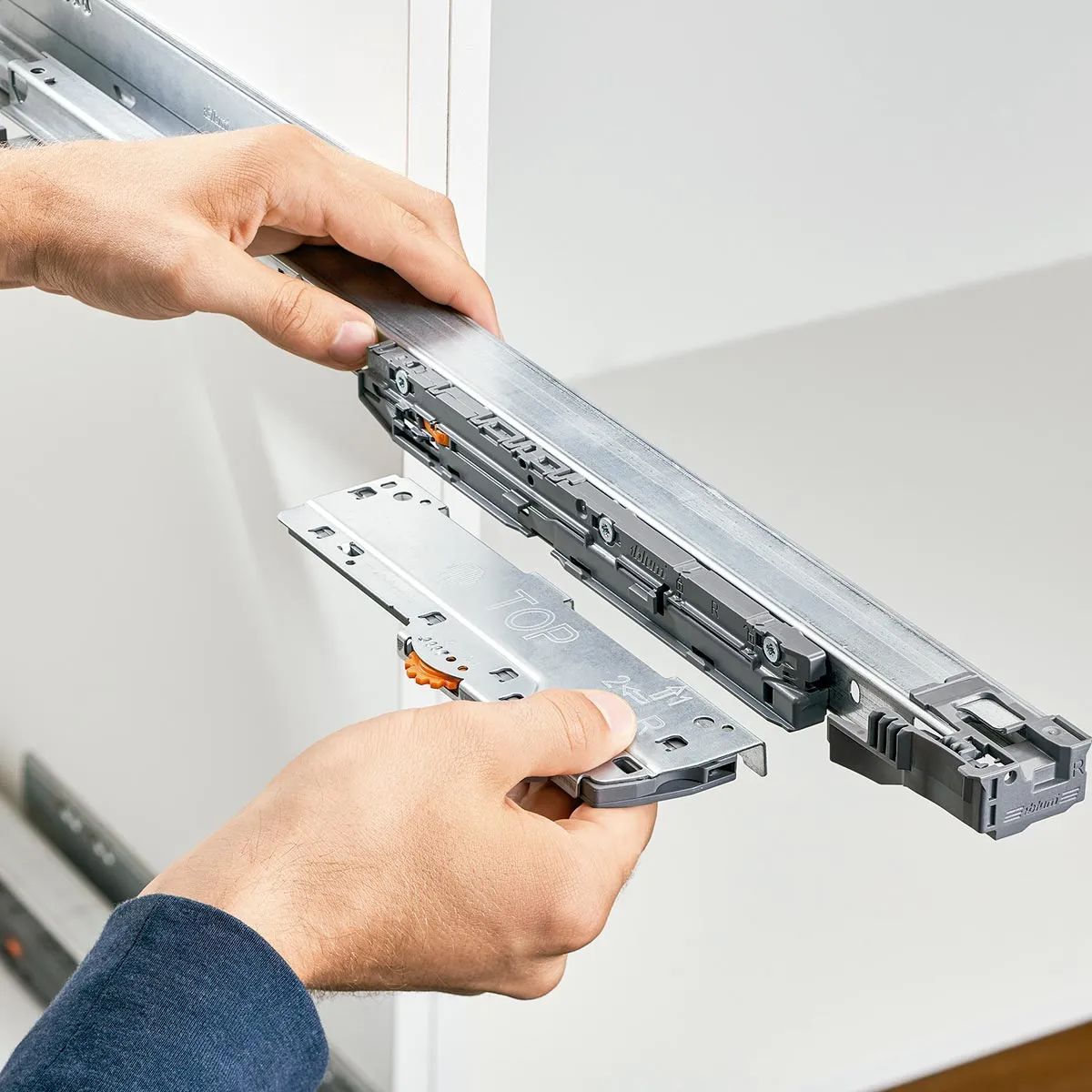 Kit mecanismo de expulsión para cajones Legrabox de Blum