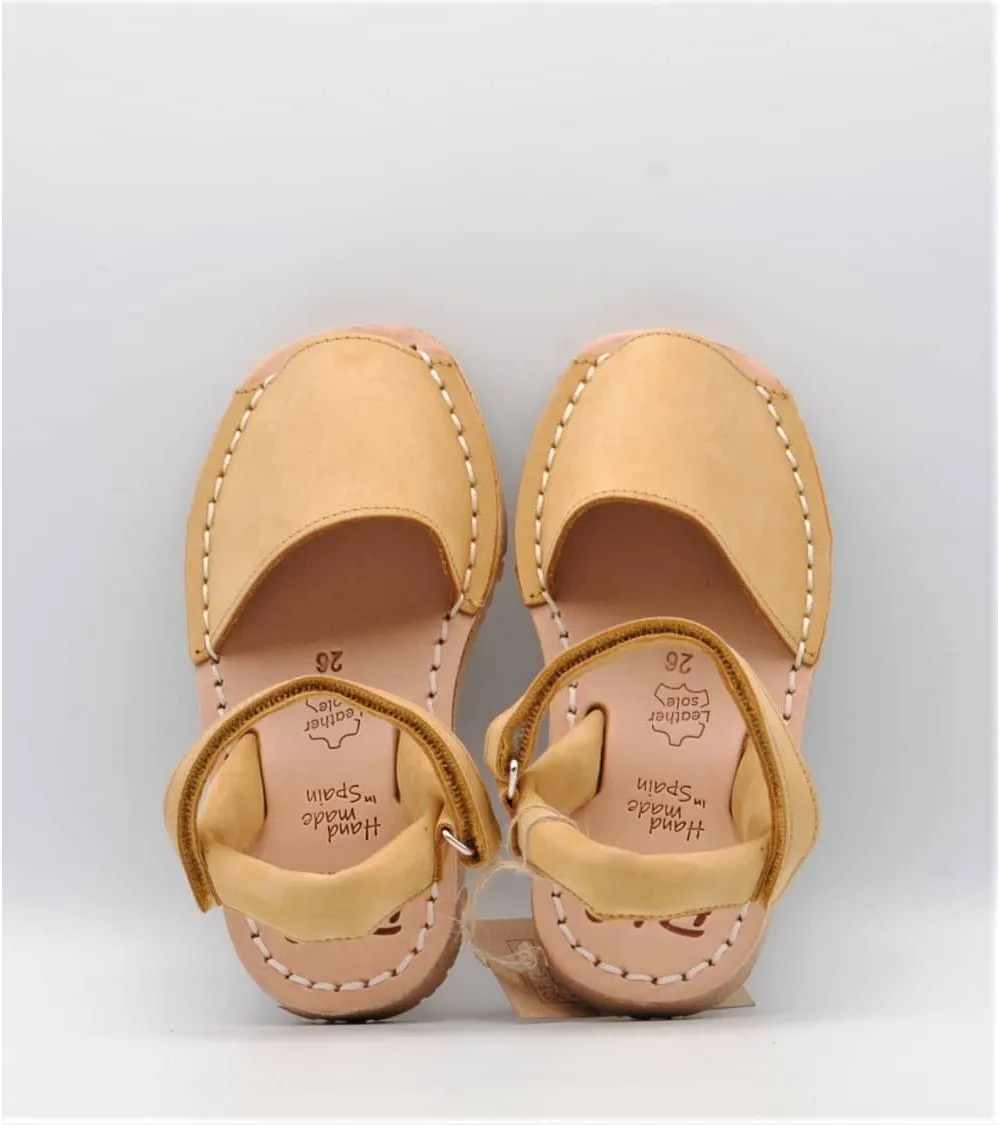 MENORQUINAS AVARCAS RIA NUBUCK MOSTAZA TIRA VELCRO