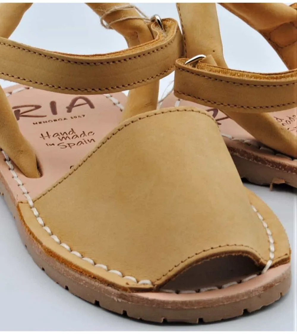 MENORQUINAS AVARCAS RIA NUBUCK MOSTAZA TIRA VELCRO