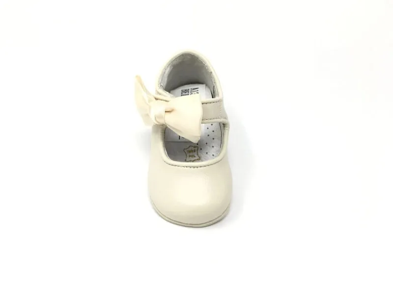 Merceditas Niña Beige Modelo Candela