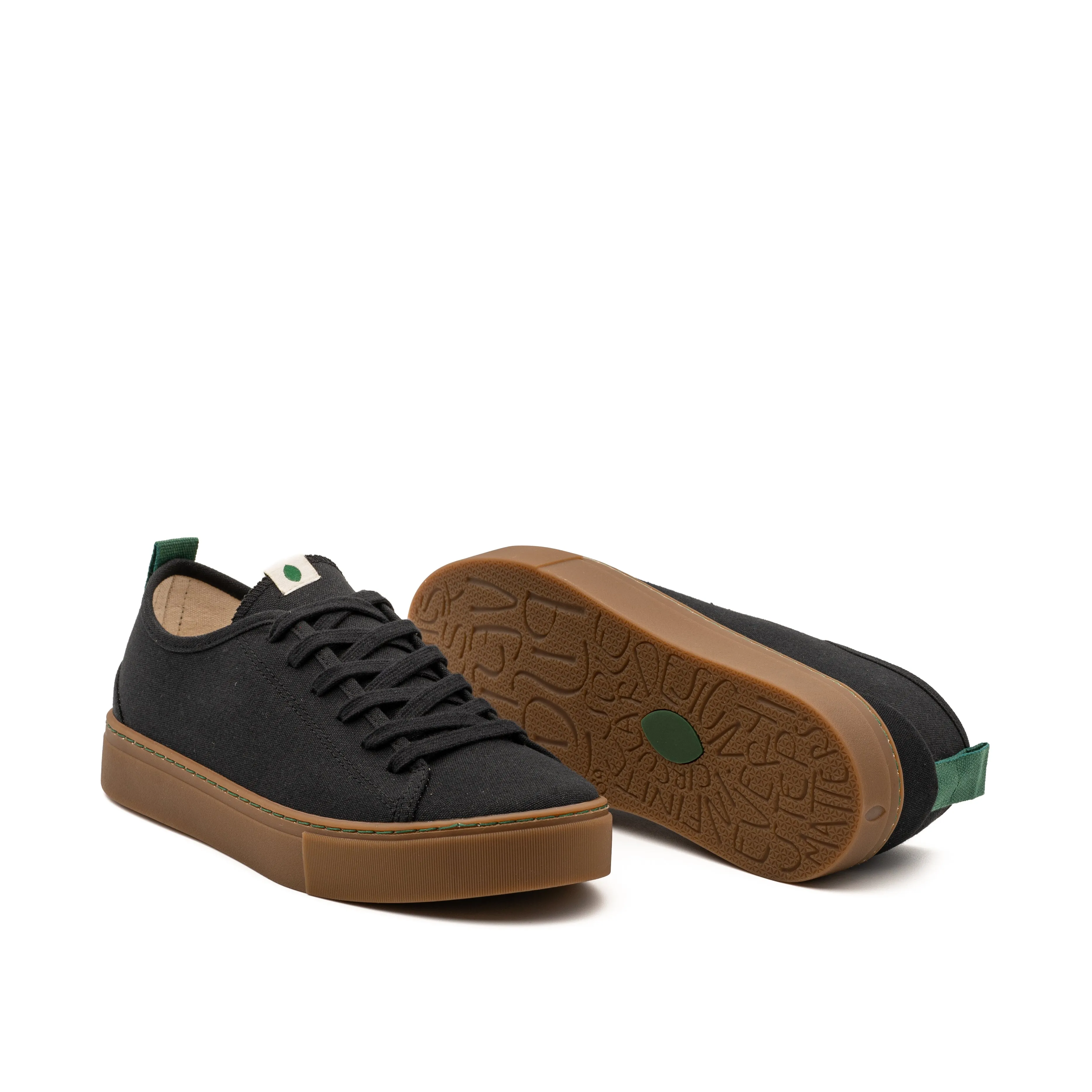 NIKOLA Zapatilla vegana negra NIK001
