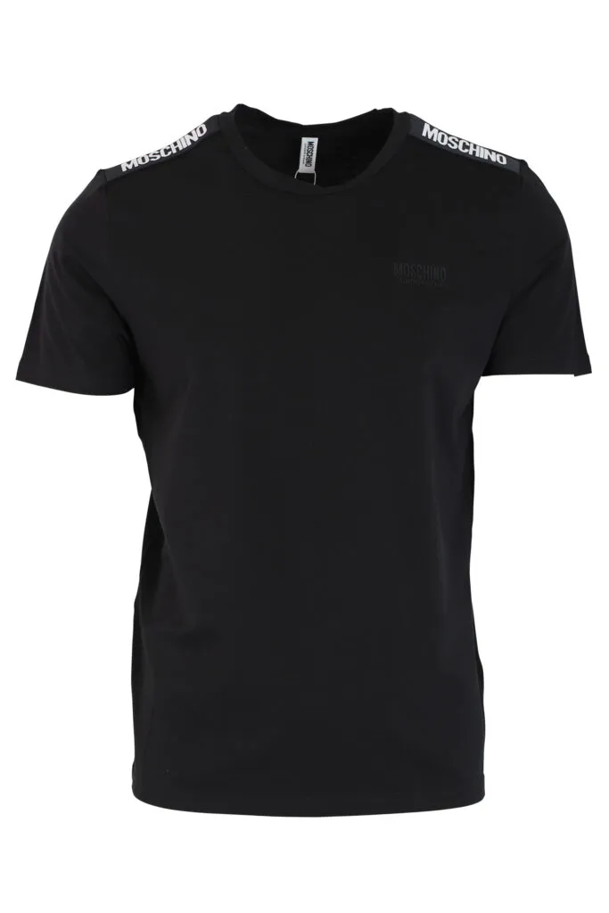 Pack de dos camisetas negras con logo en banda en hombros