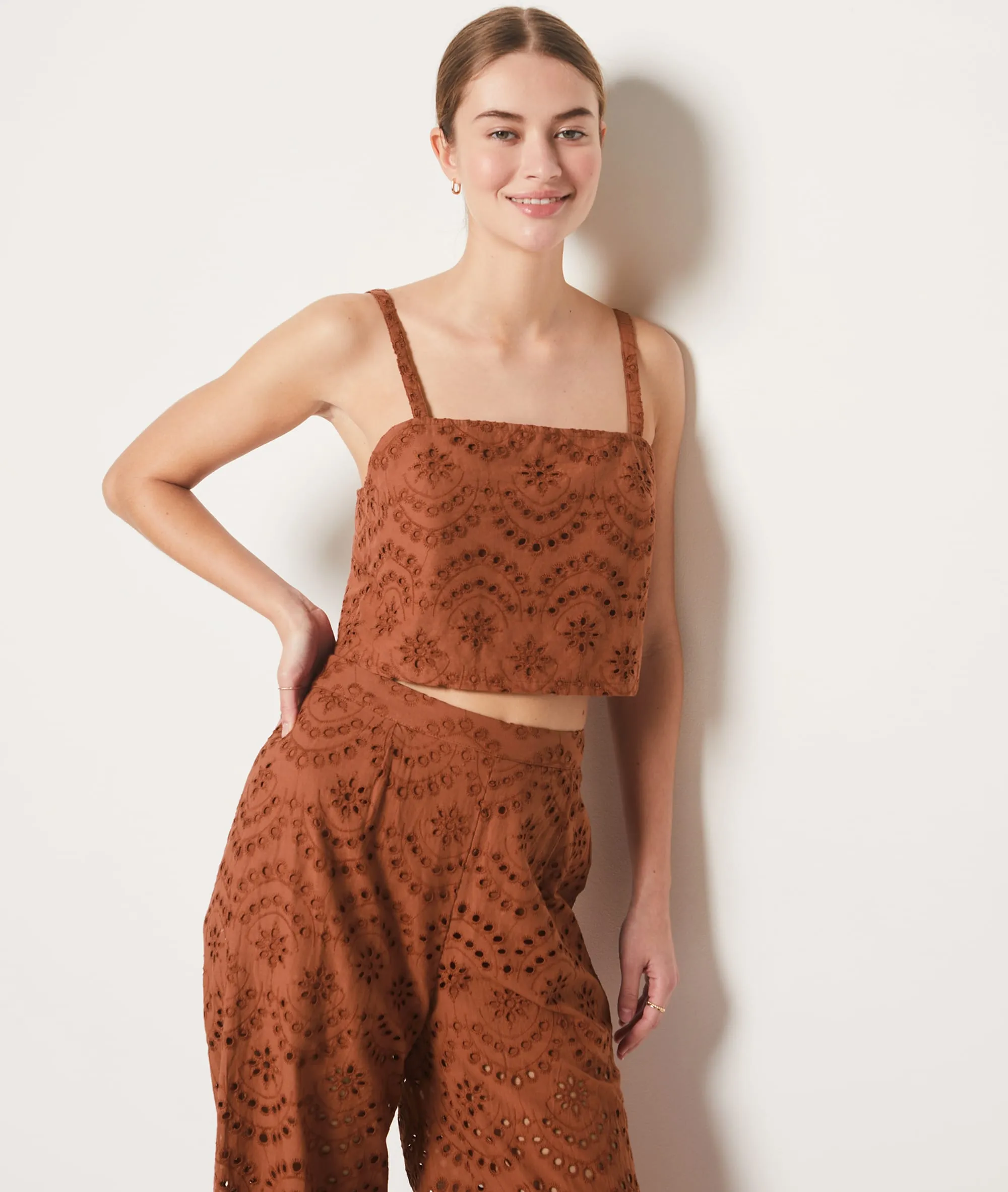 PANTALóN ALGODóN BORDADOS INGLESES BANGKA B MARRON  ETAM