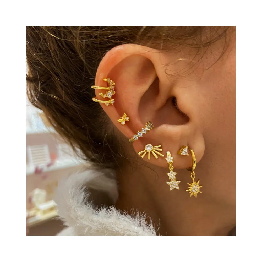 Piercing Triángulo Oro