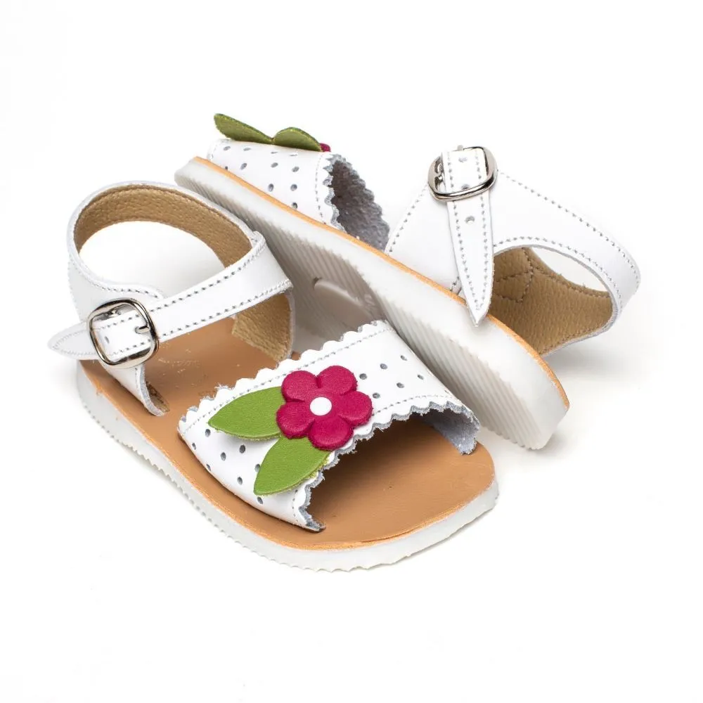 Sandalias Bebe Blancas Modelo Primavera.