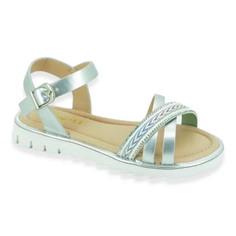 Sandalias de niña con hebilla