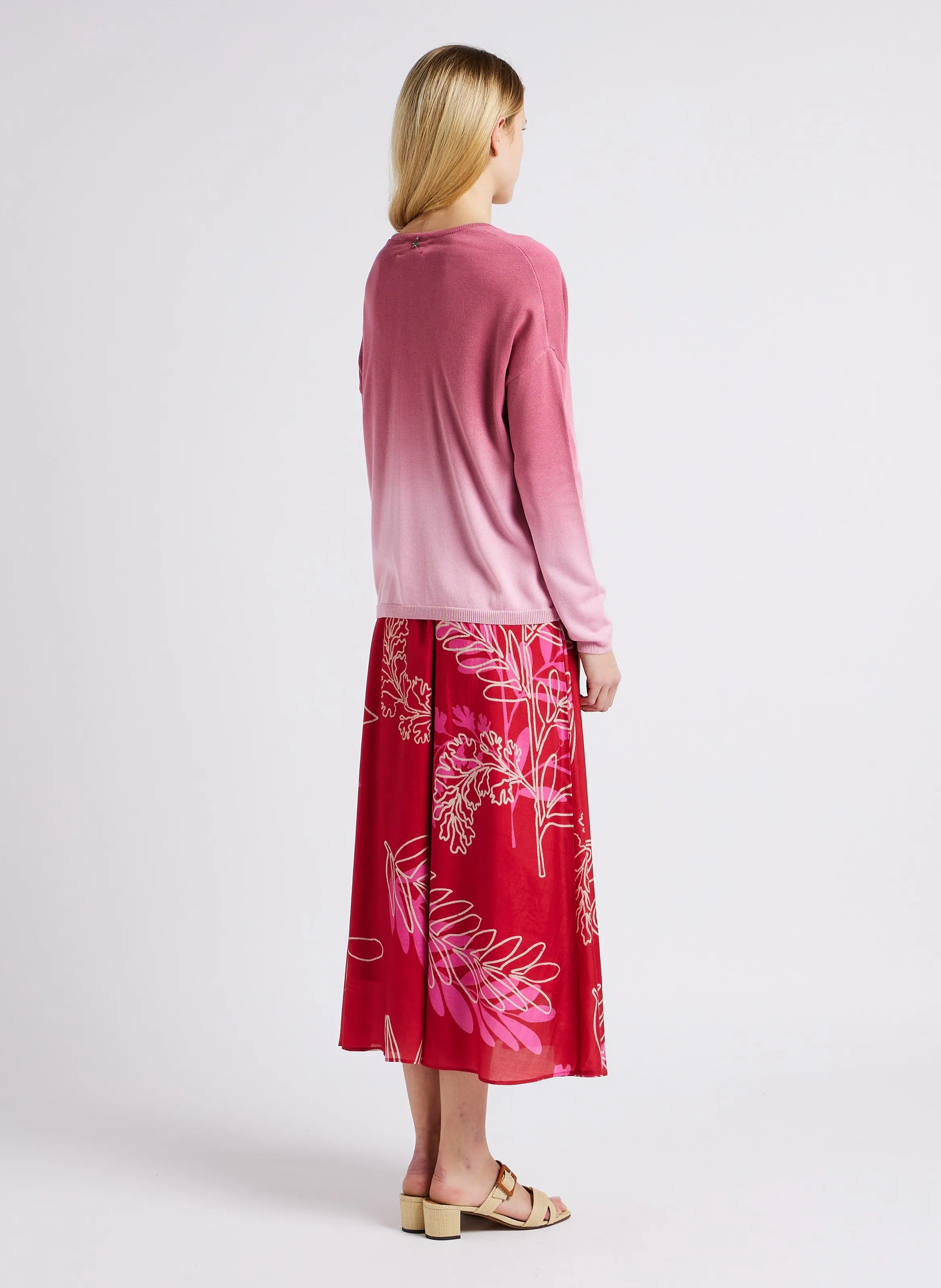 STELLA FOREST ORNELLA  FALDA MIDI DE TALLE MEDIO ALTO CON ESTAMPADO EN ROJO