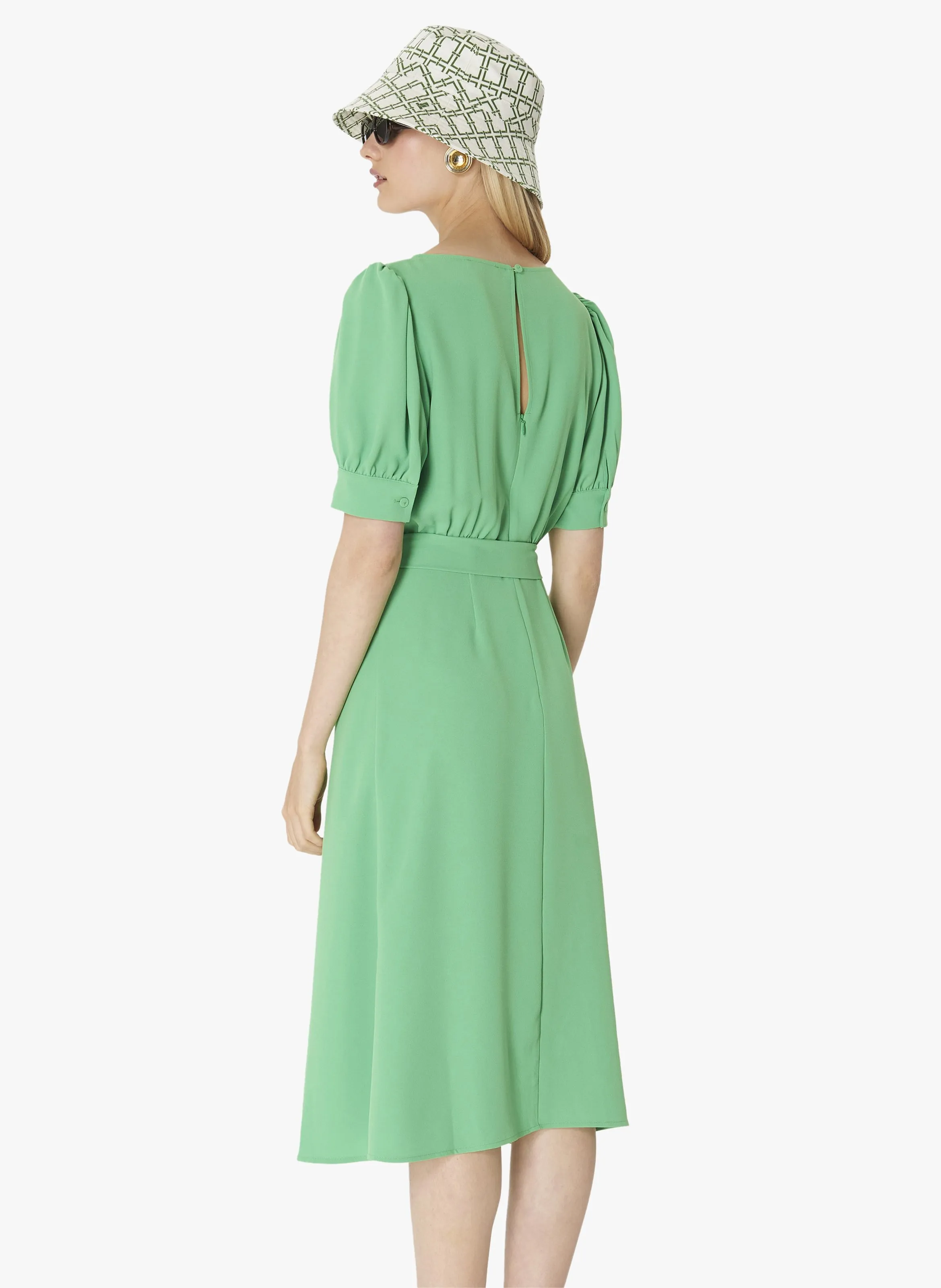 TARA JARMON RILLYTIS  VESTIDO MIDI CON CUELLO REDONDO EN VERDE