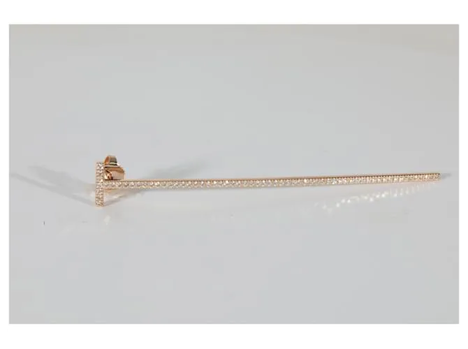 Tiffany & Co TIFFANY Y COMPAÑIA. Pendientes con barra de alambre alargada Tiffany T en 18k oro rosa 0.47 por cierto 