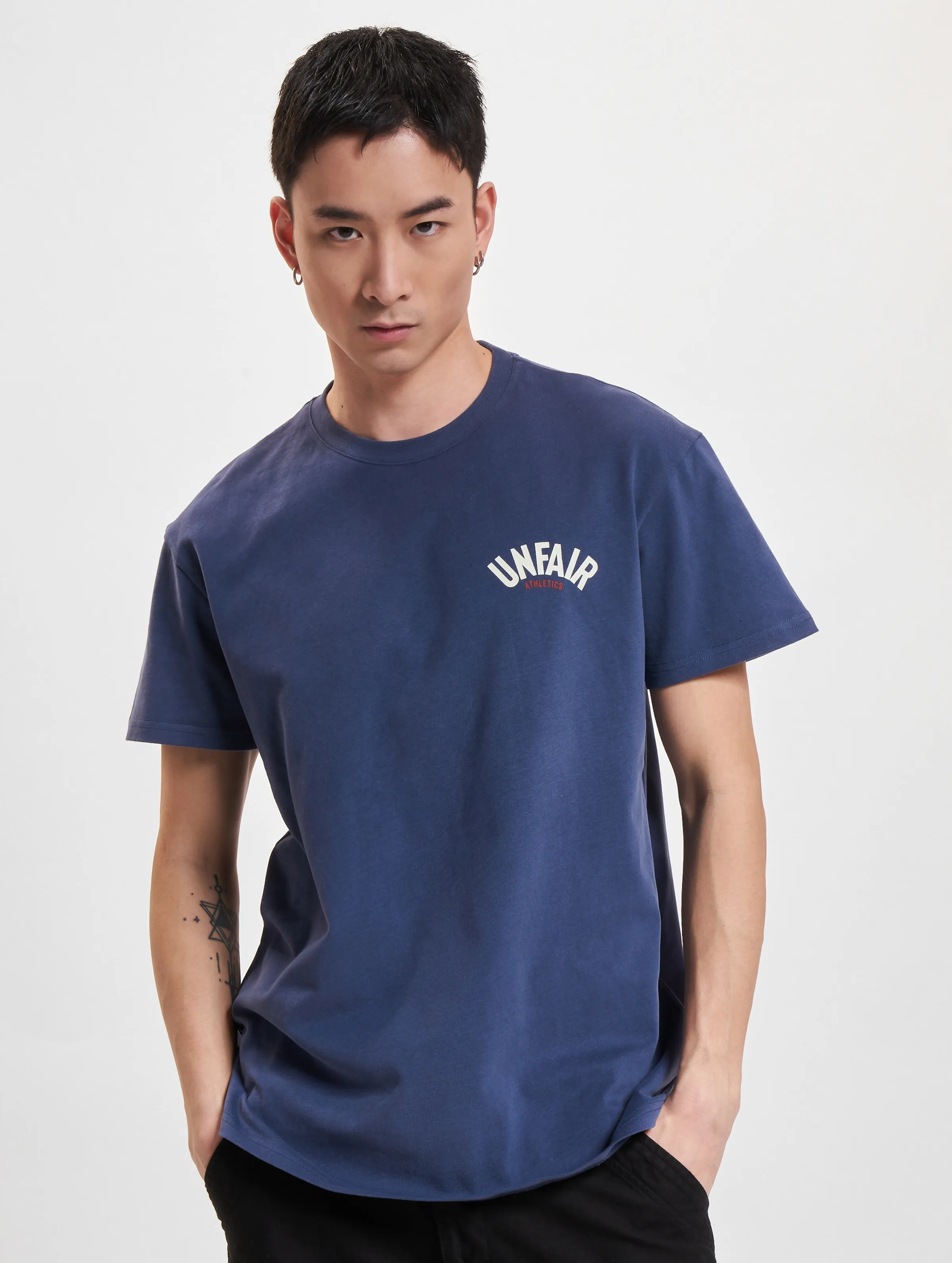 UNFAIR ATHLETICS UNFAIR ATHLETICS ELEMENTARY TSHIRT NAVY