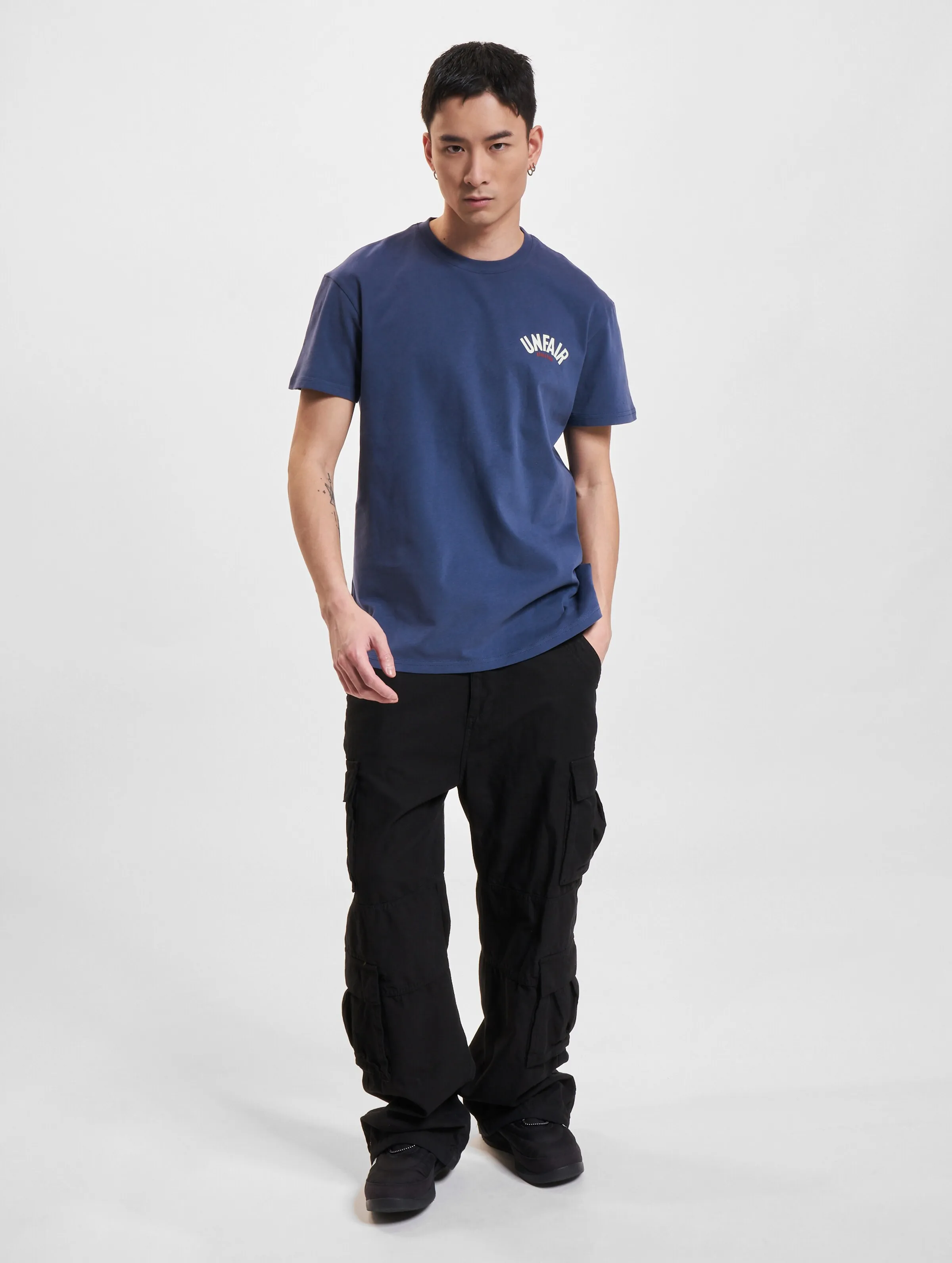 UNFAIR ATHLETICS UNFAIR ATHLETICS ELEMENTARY TSHIRT NAVY