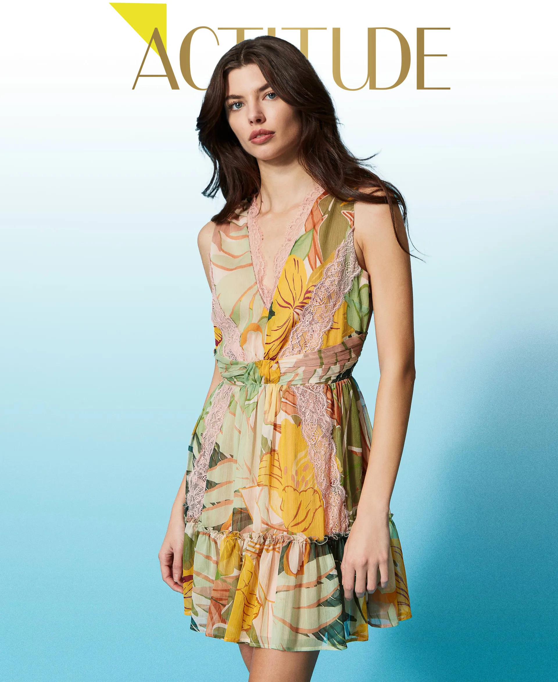 Vestido corto de crepé estampado