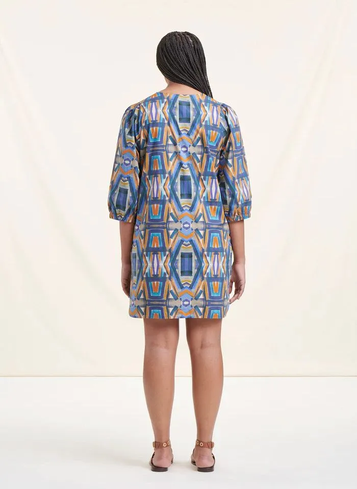 Vestido corto holgado de algodón estampado con cuello tunecino en multicolor